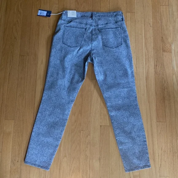 Universal Threads High Rise Skinny Jeans Gray Animal Print sz 12 - Picture 10 of 11